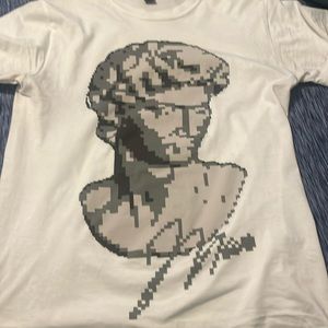 Boohoo Men T-Shirt Small Size
